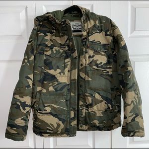 Men’s Small Levi’s Camp Jacket